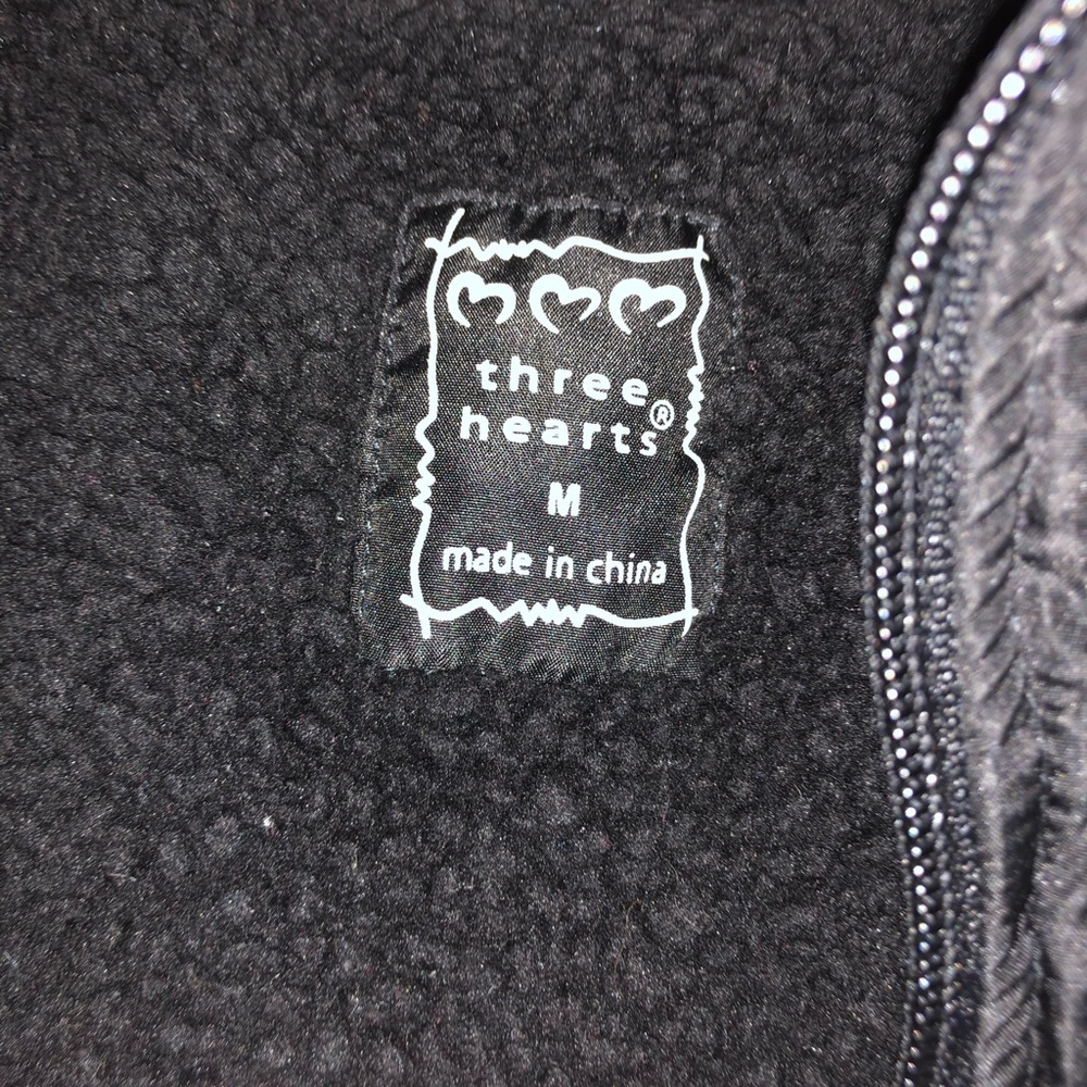 Vest - Picture 2 of 4